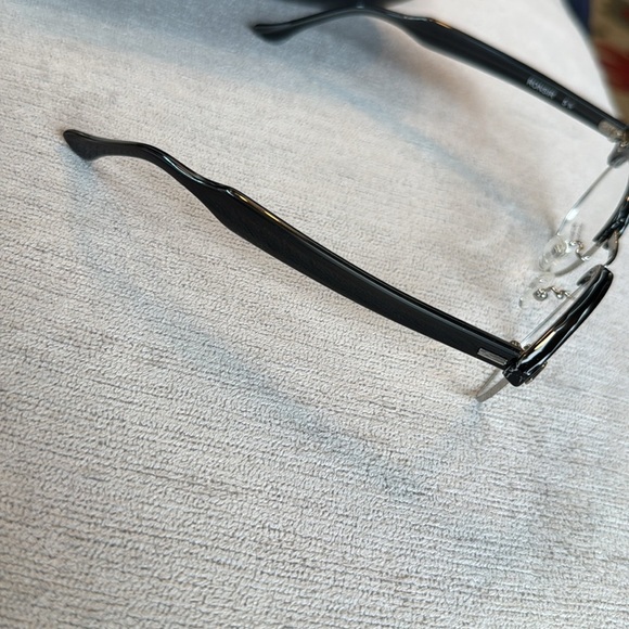 Shuron Ronsir Zyl Eyeglass Frames - Picture 3 of 10